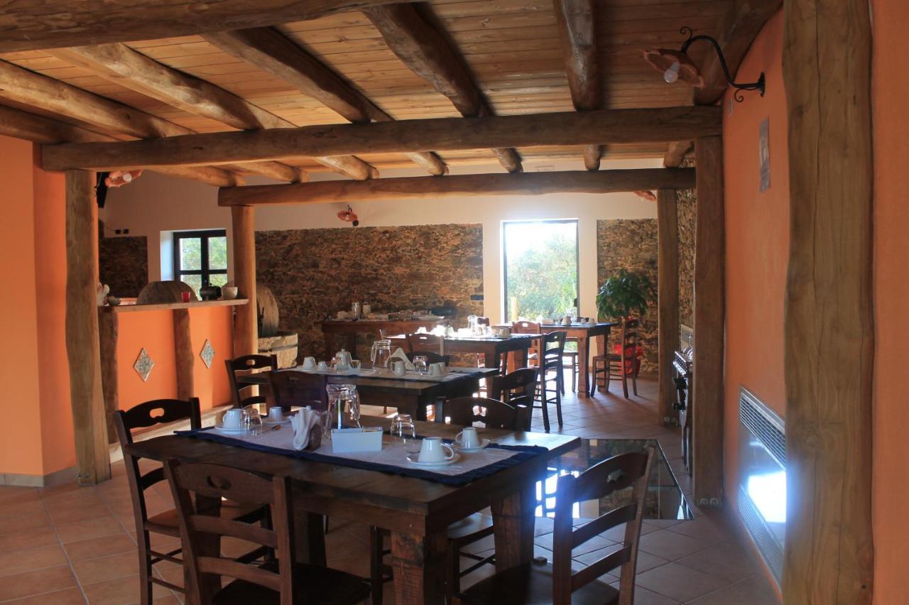 Antico Casale Bed & Breakfast Gioiosa Marea Exterior photo