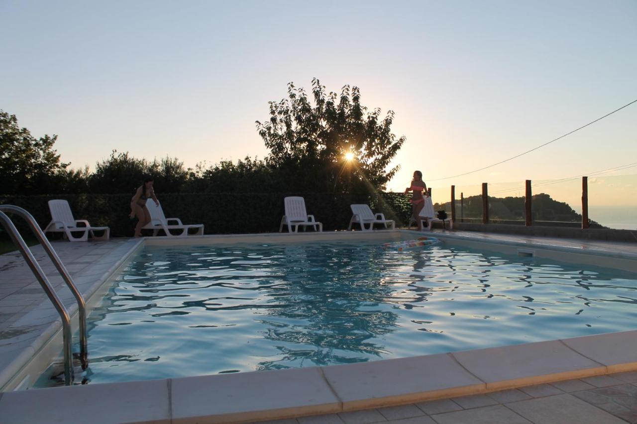 Antico Casale Bed & Breakfast Gioiosa Marea Exterior photo